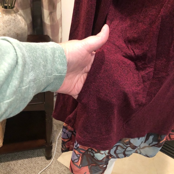 LOGO Lori Goldstein XS Long Sleeve Top - Picture 10 of 12